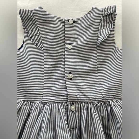 Baby Girl dress by Carter’s size is 24 months. Perfect for Spring! 💐 - Picture 9 of 13